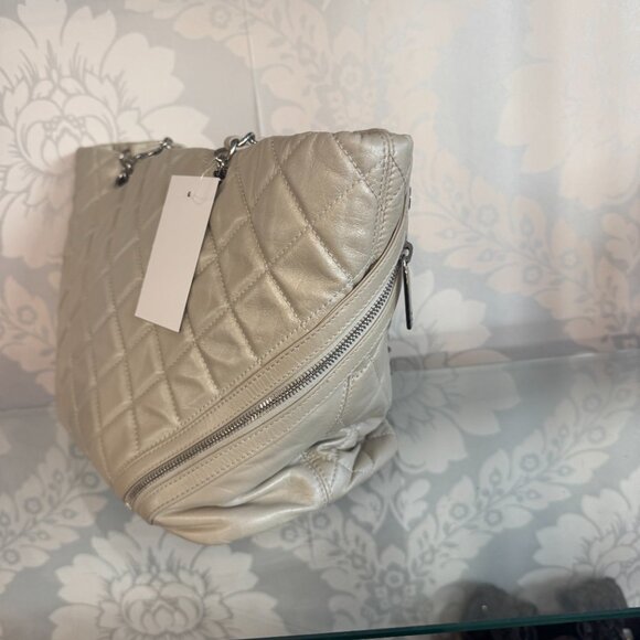 Chanel Cambon Cotton Club Chain Tote Bag - Picture 4 of 12